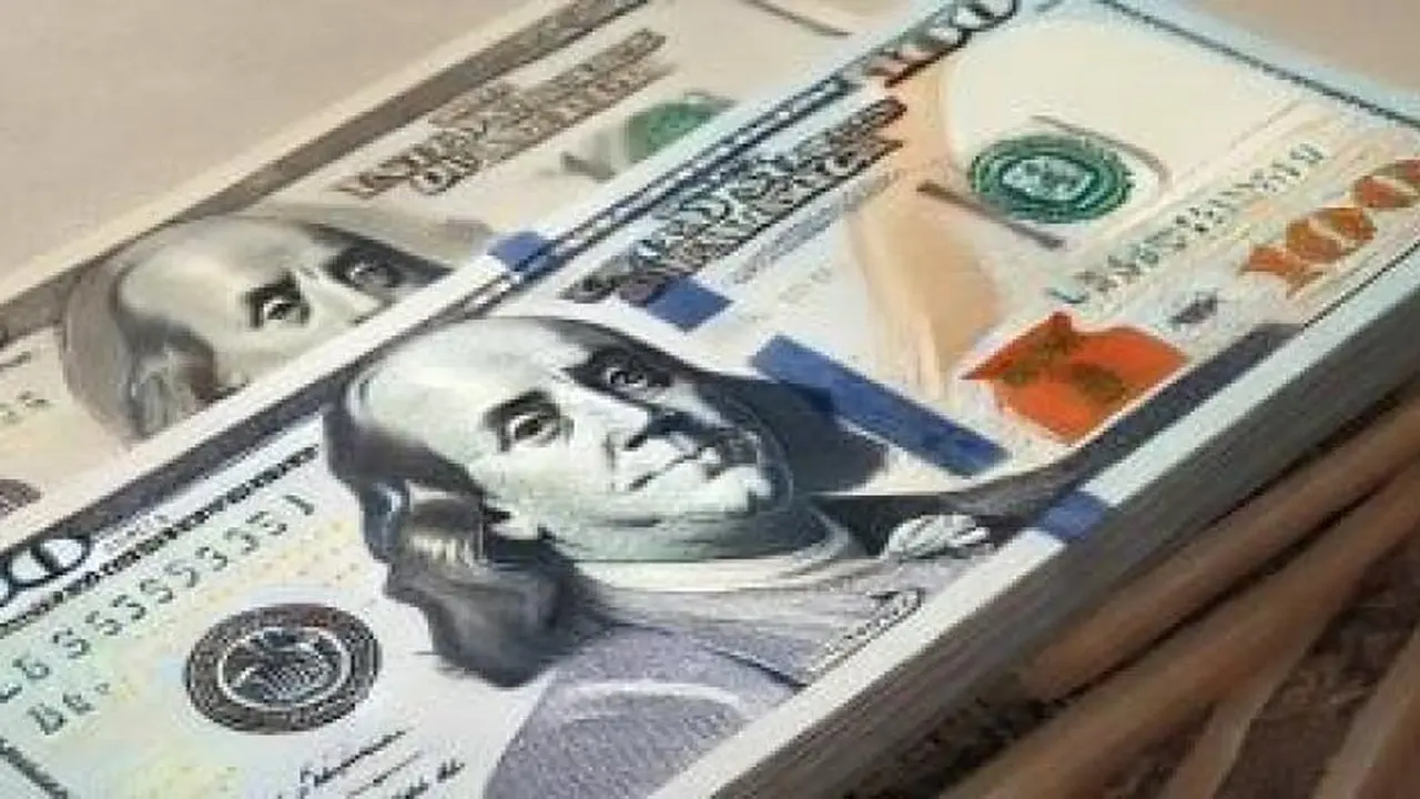 استقرار سعر الدولار مقابل الجنيه اليوم الأربعاء يعكس التوازن الاقتصادي